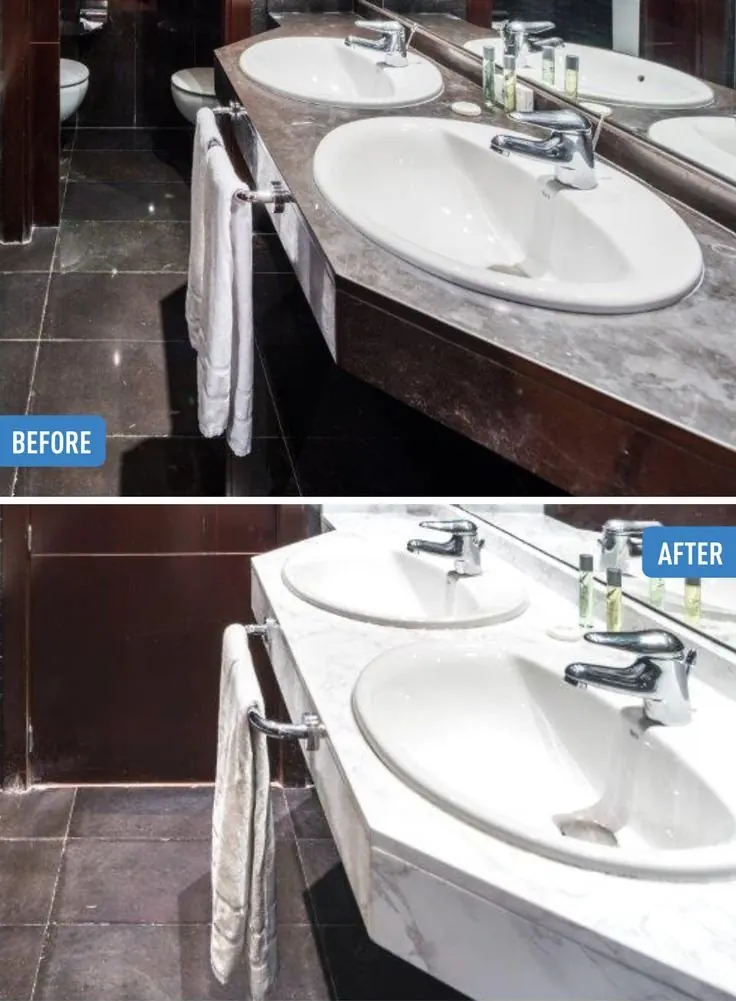 Plan vasque de salle de bain brun foncé recouvert d'un film effet marbre blanc, avant et après
